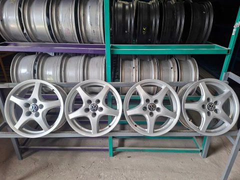 Диски Фольцваген Тігуан 5/112 R16 6,5J ET33 Volksvagen Tiguan.