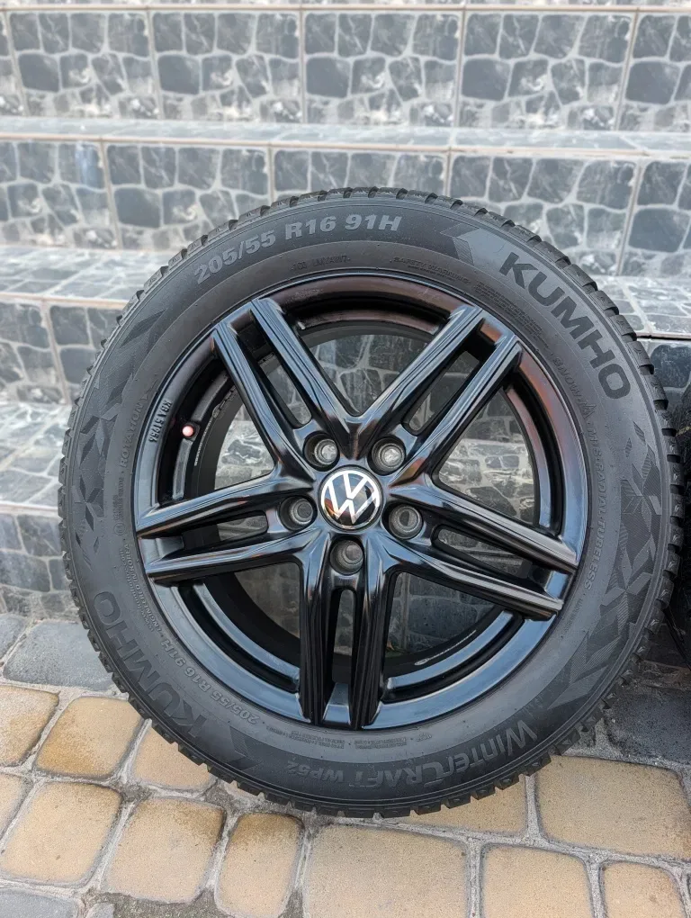 Диски легкосплавні 5х112 R16 205/55 зимові шини Kumho для Volkswagen Passat b6 7 також підходять для Golf5 6 7 8 Touran skoda octavia А5 superb 2 — фото 6