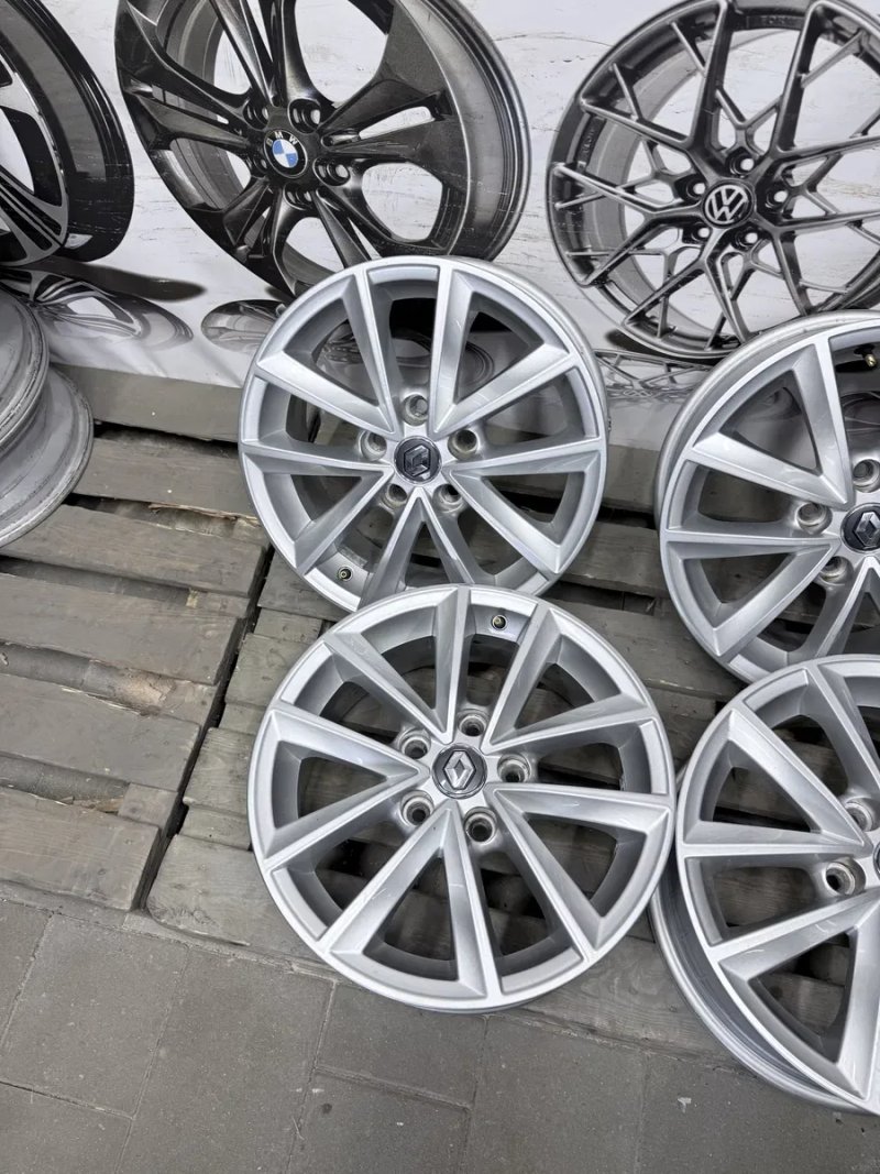 Диски литі 5/114.3/16  Reno Megan R Zoe 2 Captur Clio Kadjar — фото 3