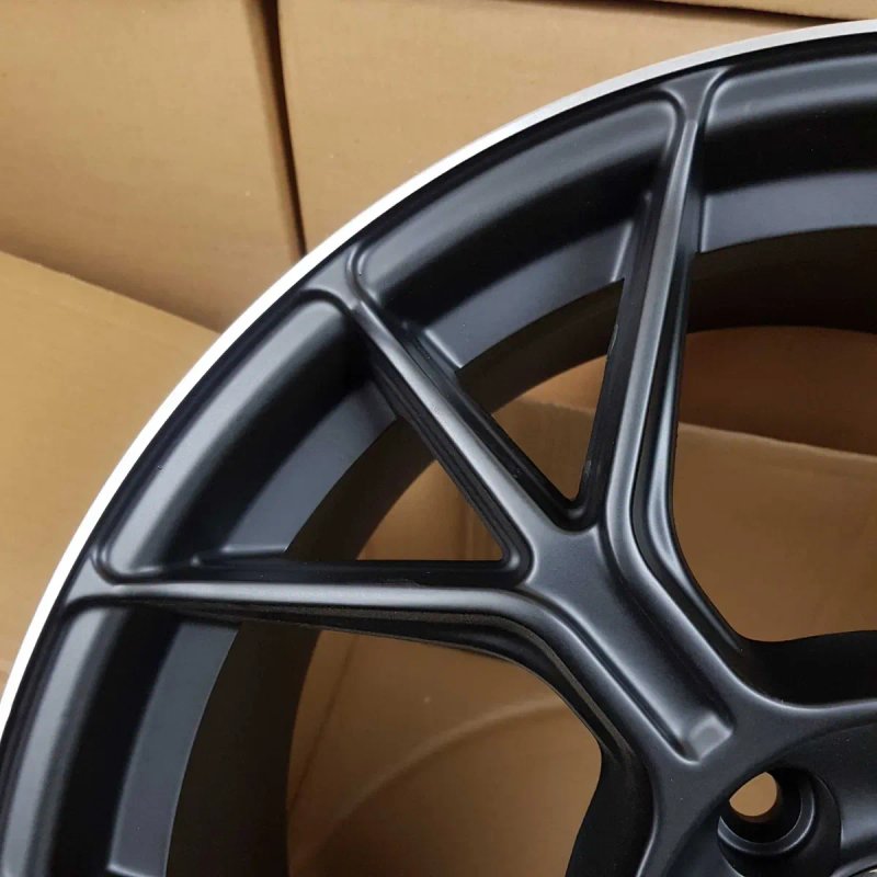 Диски На Авто R18 5x112 AMG Mercedes W211 W212 W213 CLA GLC CLS Vito — фото 7