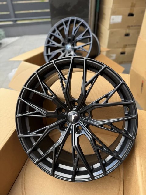 Диски Нові R19/5/120 TESLA Model S . В Наявності .