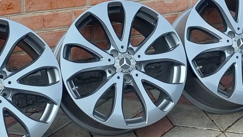 Диски ОРИГІНАЛ Mercedes R18 5x112 ET38 J8,0 ЦО:66,6 мм ЯК НОВІ  !!! Привезені з Нідерландів