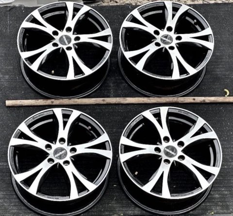 Диски R16 5/112 Skoda Octavia A5 A7 A8 Superb VW Golf 5/6/7 Caddy Touran Passat B7 B8 Audi Seat