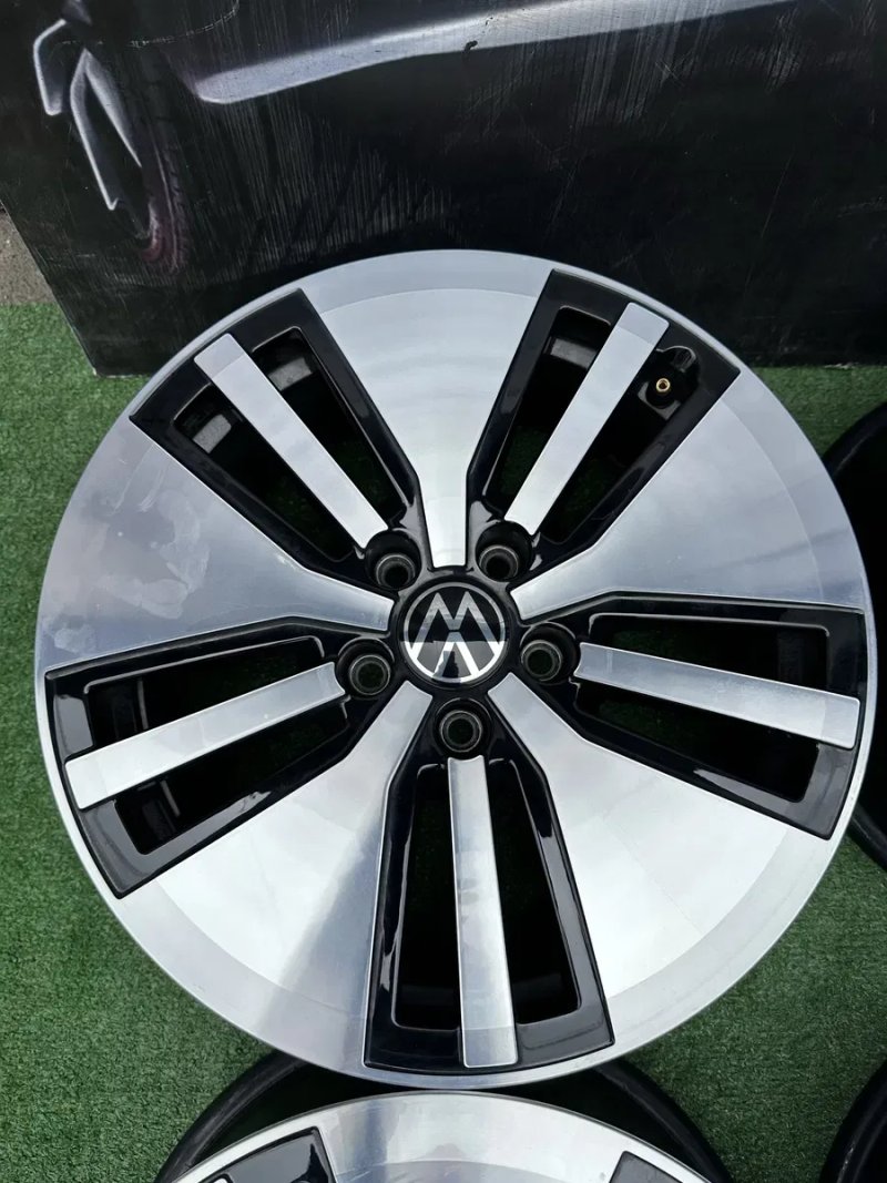 Диски  R17  5/112.  Vw e-Golf, Golf, Passat, Caddy . — фото 3
