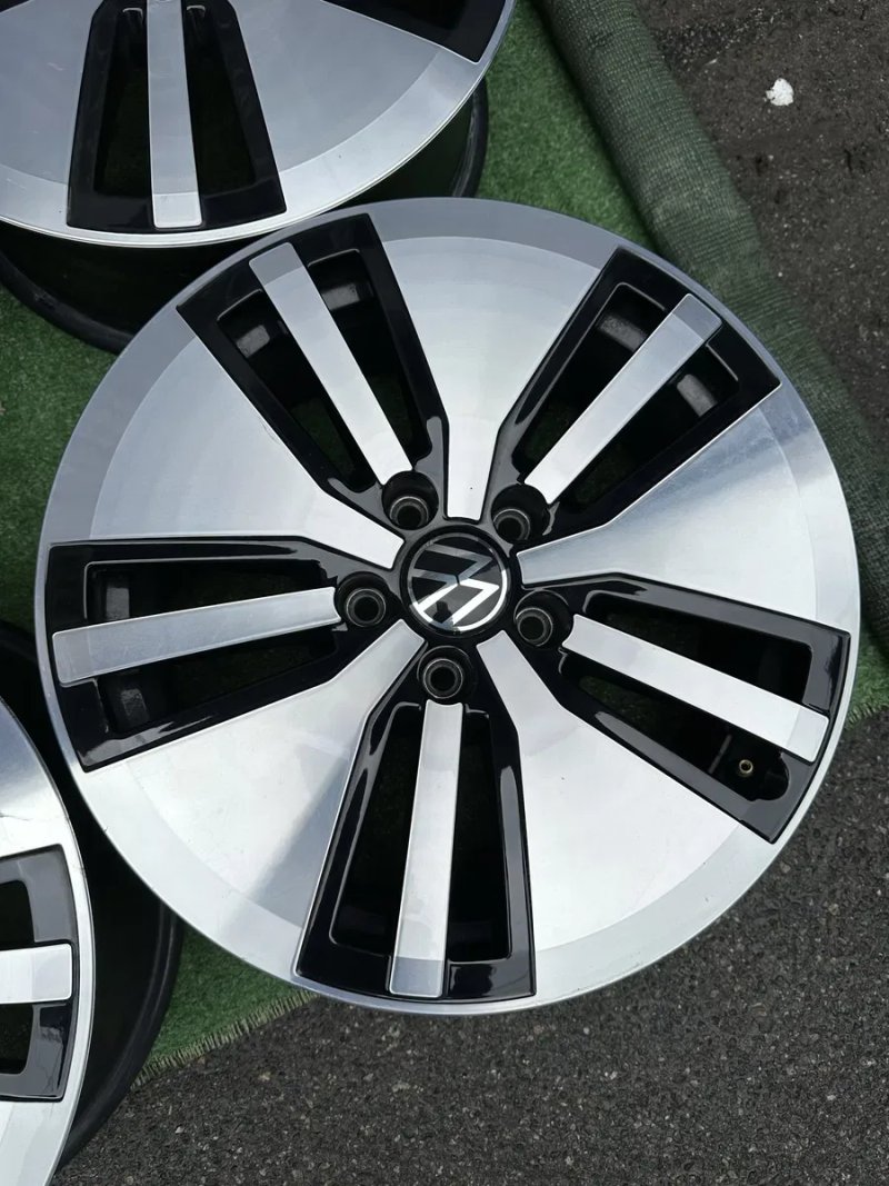 Диски  R17  5/112.  Vw e-Golf, Golf, Passat, Caddy . — фото 5