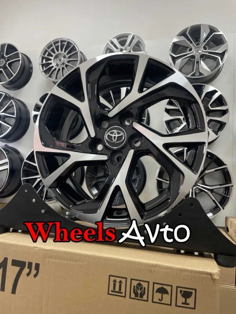 диски R17 5х114,3 Toyota Corolla CHR Camry RAV4 BZ4X SIENNA