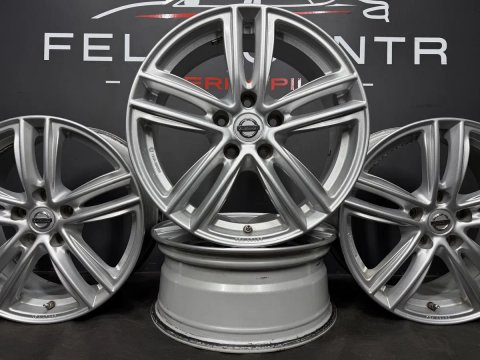 Диски R17 5x114.3 Et45 7J. Nissan Rogue X-Trail Qashqai Juke Altima Murano Renault Megane 3 4 Scenic Trafic Daster Talisman Kaptur Honda Acord Civic
