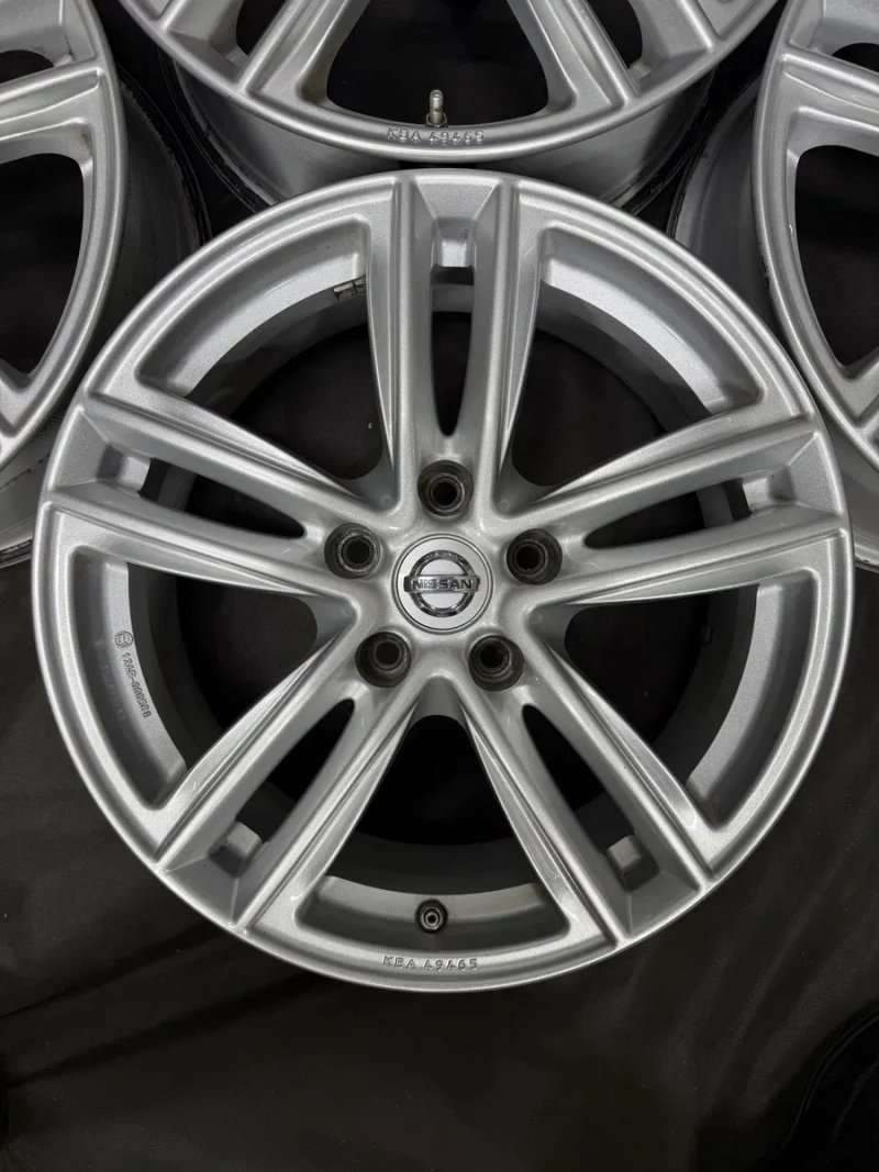 Диски R17 5x114.3 Et45 7J. Nissan Rogue X-Trail Qashqai Juke Altima Murano Renault Megane 3 4 Scenic Trafic Daster Talisman Kaptur Honda Acord Civic — фото 2
