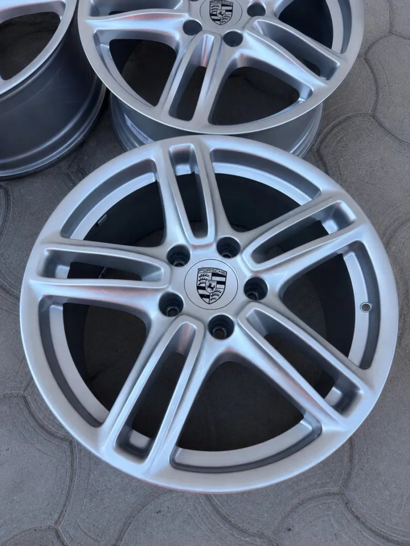 Диски R19  5x130 Porsche Caenne Audi Q7 Volkswagen Touareg — фото 2