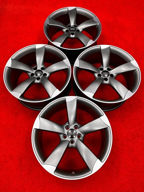 Диски R21 5.112 ET35 оригінал ауді rs a5 a6 а7 а8 q3 q4 q5 q7 q8 s-line e-tron ротори