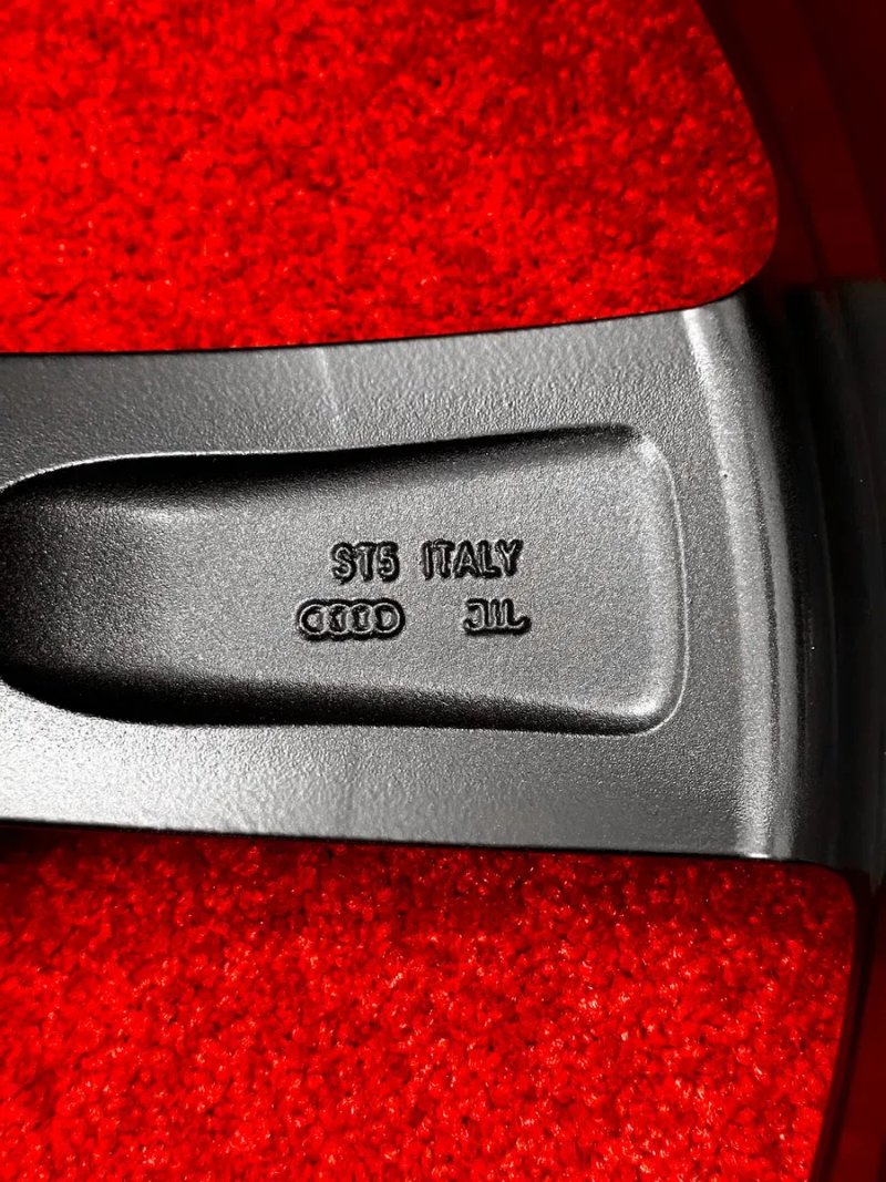 Диски R21 5.112 ET35 оригінал ауді rs a5 a6 а7 а8 q3 q4 q5 q7 q8 s-line e-tron ротори — фото 8