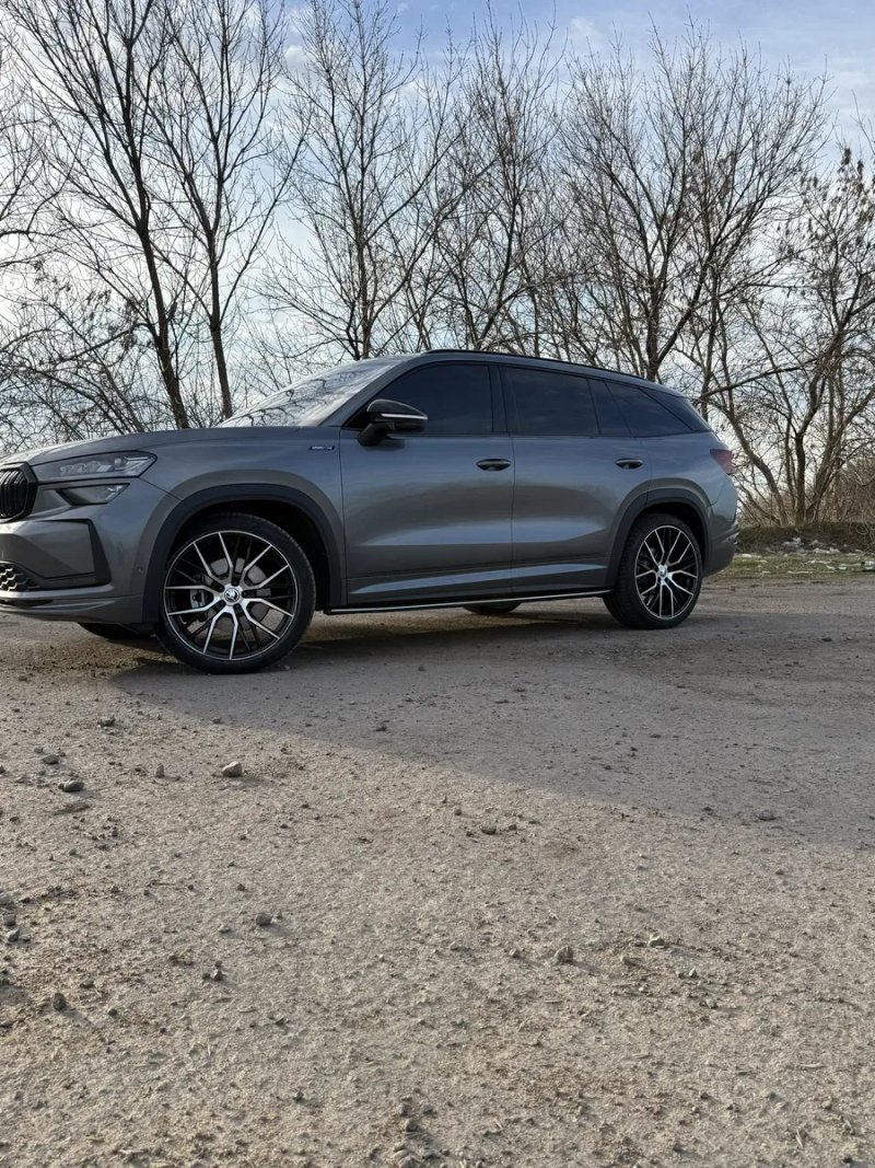 Диски R21 5x112/9J/ET35 + Резина 255/40 R21 Pirelli PZero — фото 3