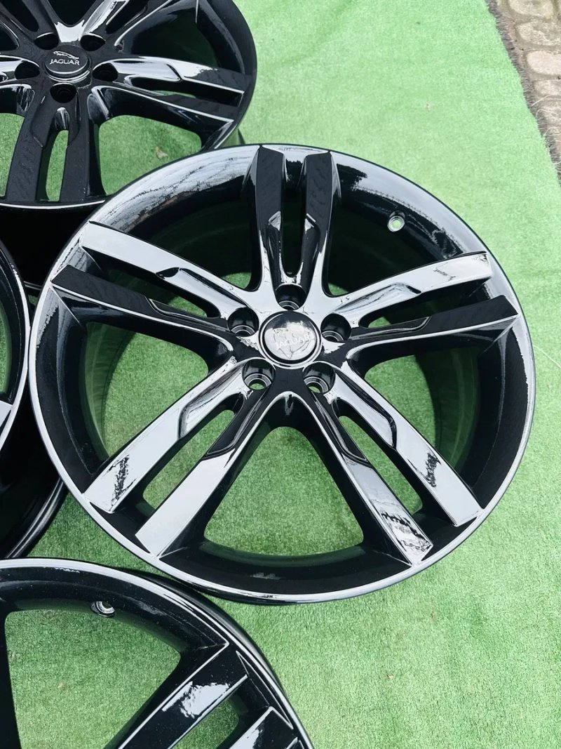 Диски різноширокі 5/108 R19 Jaguar 7.5J ET-45 8.5J ET-55 — фото 3