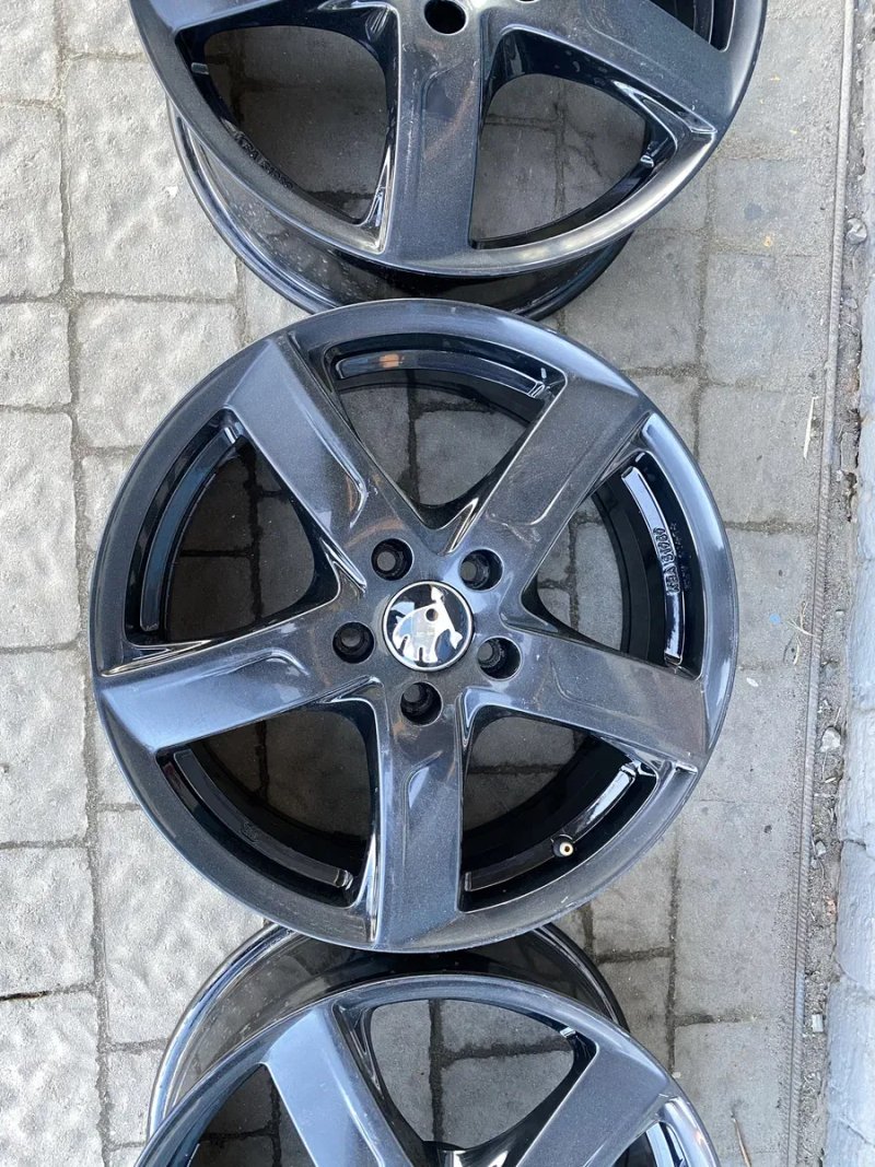 Диски Scoda Volksvagen Audi Seat 5/112 5*112 R17 — фото 2
