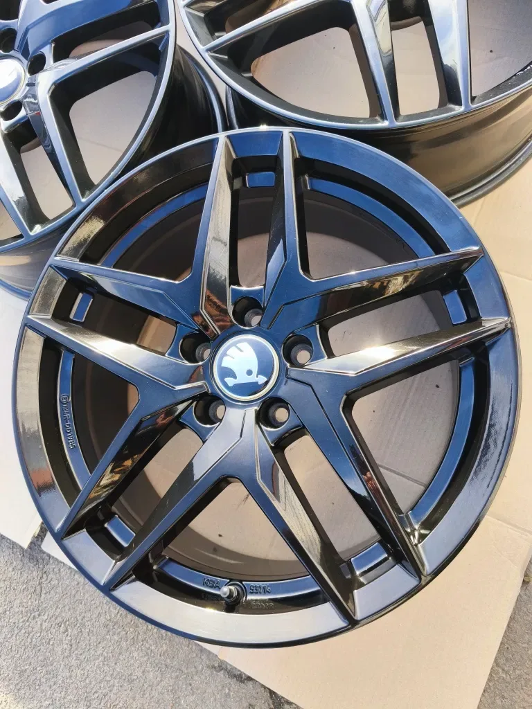 Диски Skoda Kodiaq Enyaq Octavia SuperB Karoq VW Tiguan Passat Golf T-ROC Touran Arteon Jetta Audi A4 A6 Q3 Q5 Seat Altea Ateca Mercedes BMW R18(5*112 — фото 2