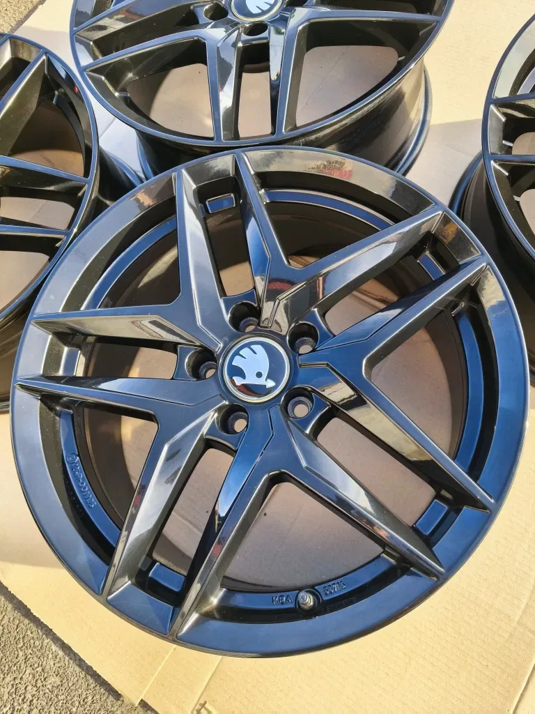 Диски Skoda Kodiaq Enyaq Octavia SuperB Karoq VW Tiguan Passat Golf T-ROC Touran Arteon Jetta Audi A4 A6 Q3 Q5 Seat Altea Ateca Mercedes BMW R18(5*112 — фото 4