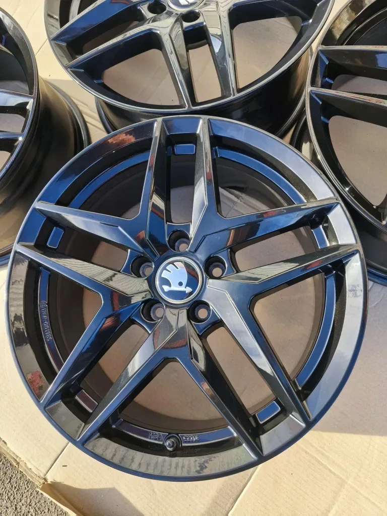 Диски Skoda Kodiaq Enyaq Octavia SuperB Karoq VW Tiguan Passat Golf T-ROC Touran Arteon Jetta Audi A4 A6 Q3 Q5 Seat Altea Ateca Mercedes BMW R18(5*112 — фото 5