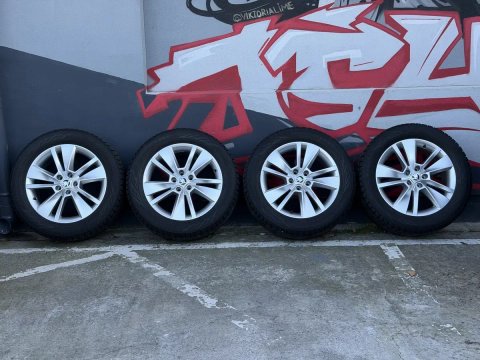 Диски Skoda з зимовою резиною r18