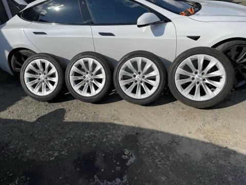 Диски Tesla S 5 120 r 19 з резиною 245 45 19 Good Year 24 р