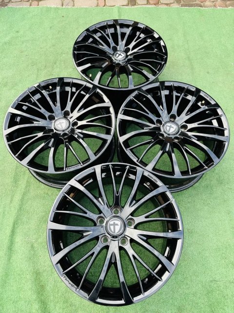 Диски Tomason 5/120 R18 BMW Insignia T5 8.5J ET-35 dia-72.6