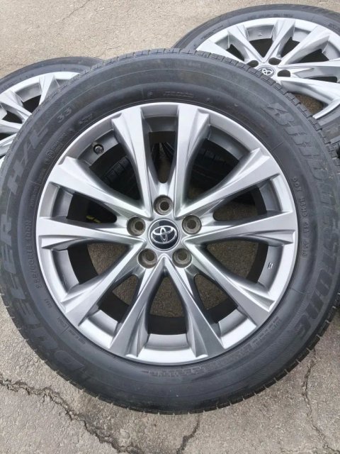 Диски Toyota RAV4 Camry Avensis Corolla Verso Avalon CH-R Yaris Cross Zelas Aurion Crown Prius+ Lexus IS ES GS UX Suzuki SX4 Cross Vitara R18(5*114,3)