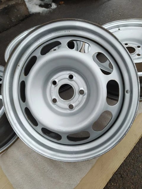 Диски Toyota RAV4 Camry Avensis Corolla Verso Avalon CH-R Yaris Cross Zelas Aurion Crown Innova Prius+ Sienna Lexus Suzuki SX4 S-Cross R17(5*114,3)