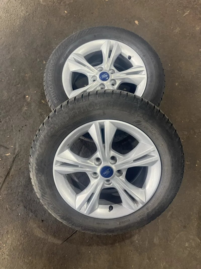 Диски в ІДЕАЛЬНОМУ СТАНІ  Ford Focus MK3 R16 5x108 із зимовою гумою Gislaved 215/60 R16 — фото 7