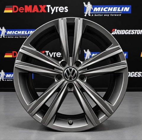 Диски Volkswagen R18! 5*112! Модель  Sebring R -line стиль !