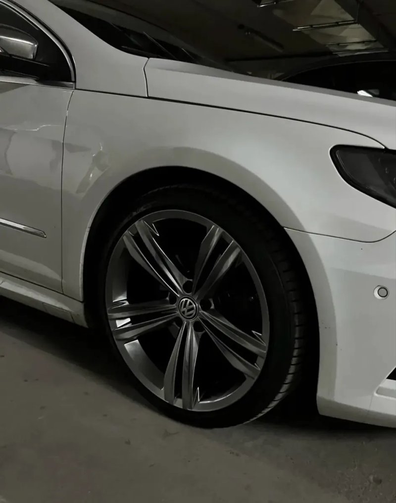 Диски Volkswagen R18! 5*112! Модель  Sebring R -line стиль ! — фото 3
