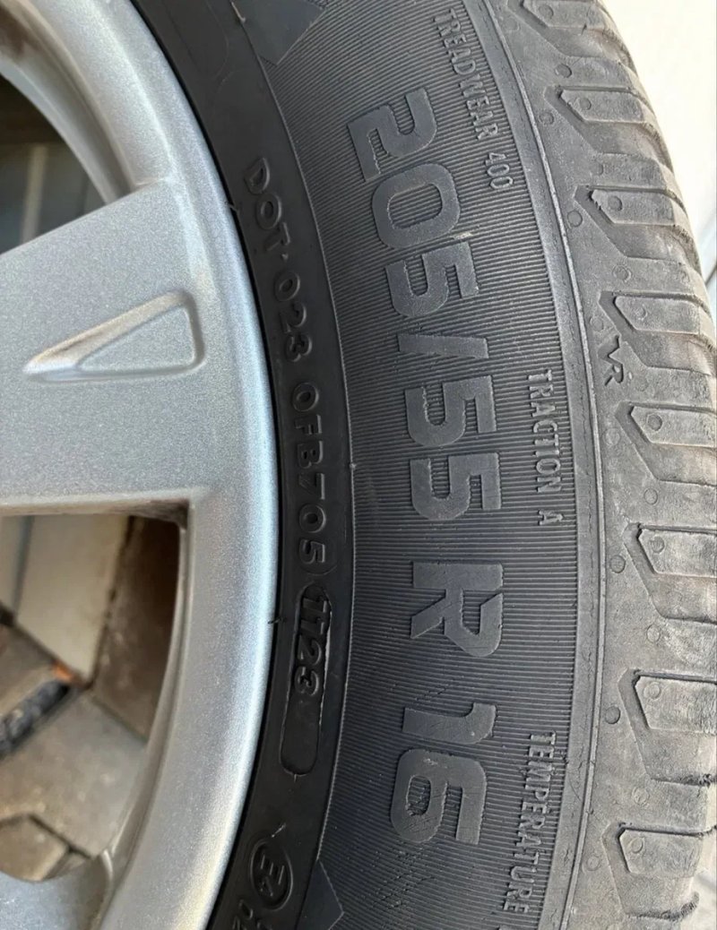 Диски з гумою r16  5/112 skoda golf seat — фото 3