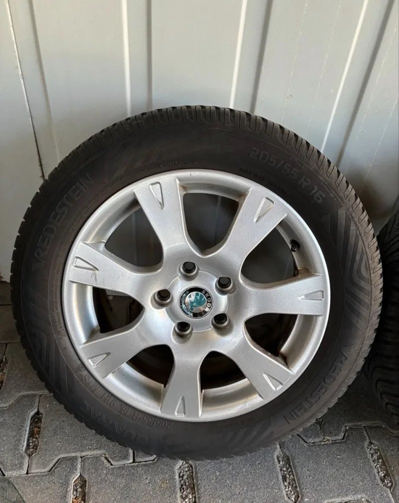Диски з гумою r16  5/112 skoda golf seat — фото 6