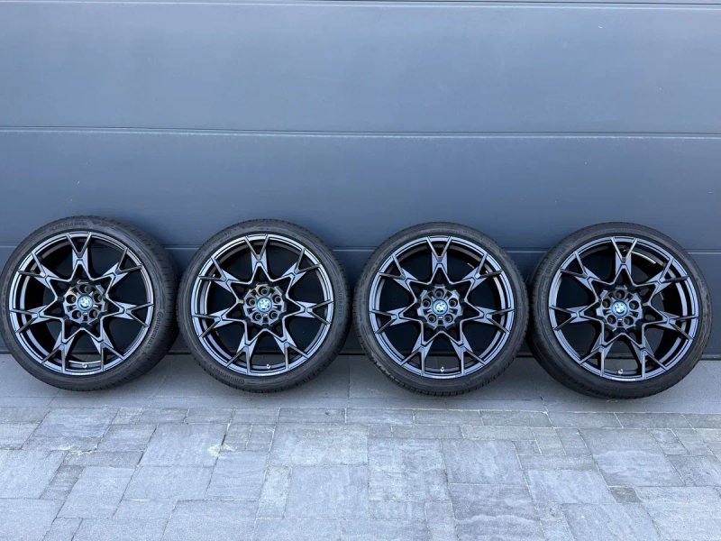 Диски з резиною BMW G60 G61 21 R21 255/35 R21 285/30 R21 MPerformance 943M різно широкі — фото 2