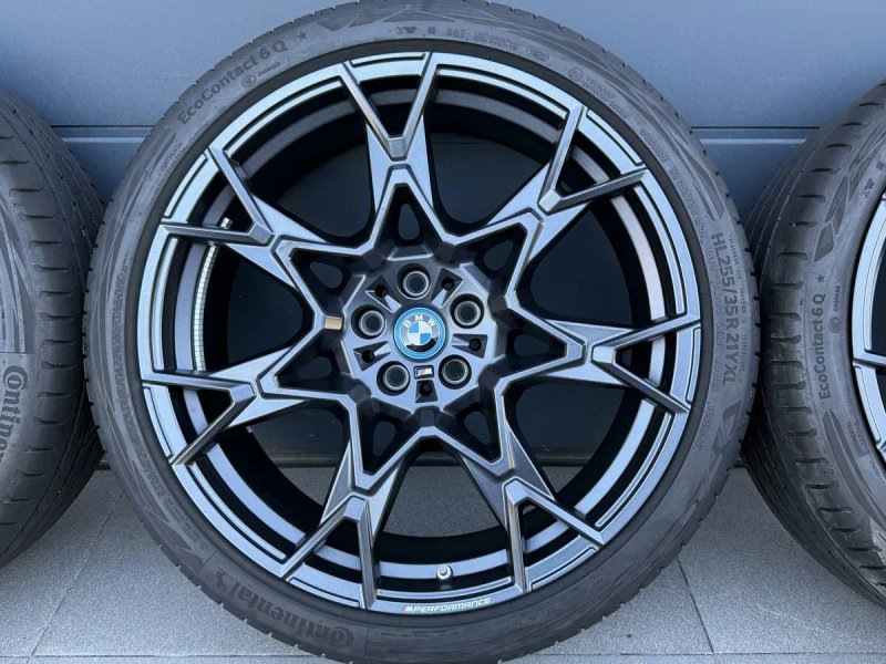 Диски з резиною BMW G60 G61 21 R21 255/35 R21 285/30 R21 MPerformance 943M різно широкі — фото 3