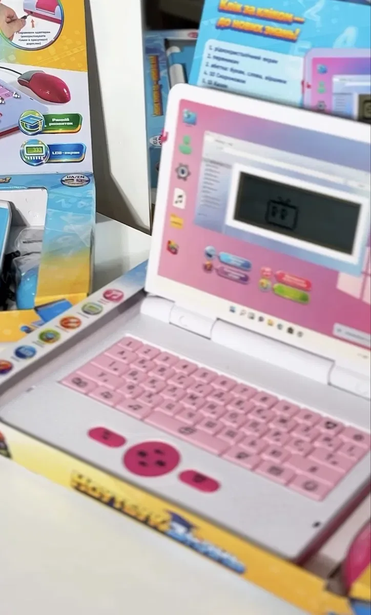 Дитячий Ноутбук знань “WToys”, ОЗВУЧУВАННЯ УКРАЇНСЬКОЮ МОВОЮ, від батарейок та мережі, англ\укр абетка, цифри, скоромовки — фото 3