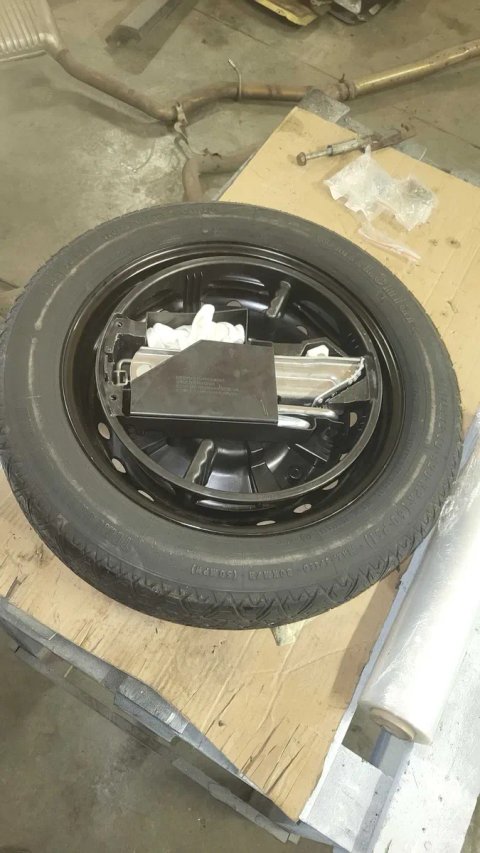 Домкрат Ключ Крюк Докатка Mercedes W212