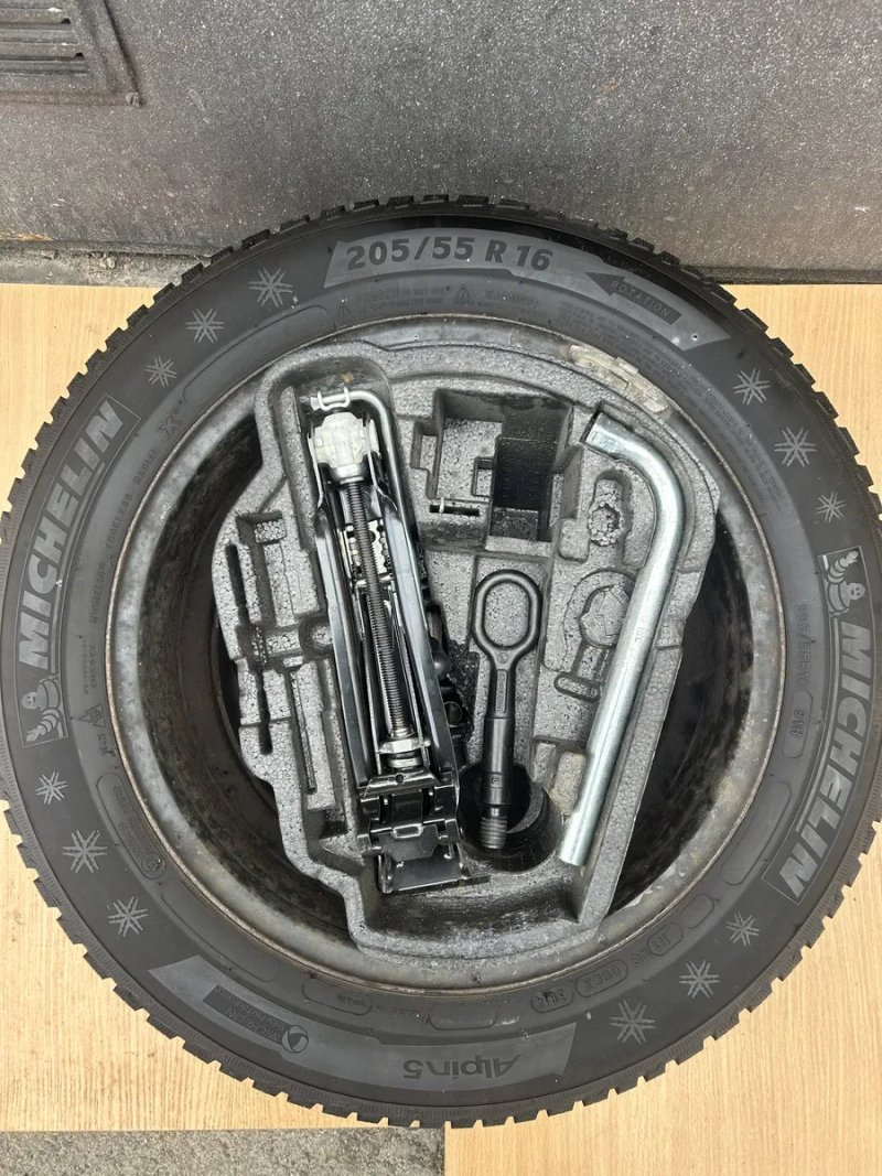 Домкрат VW Passat B6 B7 B8 Golf 6 7 Touran Skoda A5 A7 Super B — фото 7
