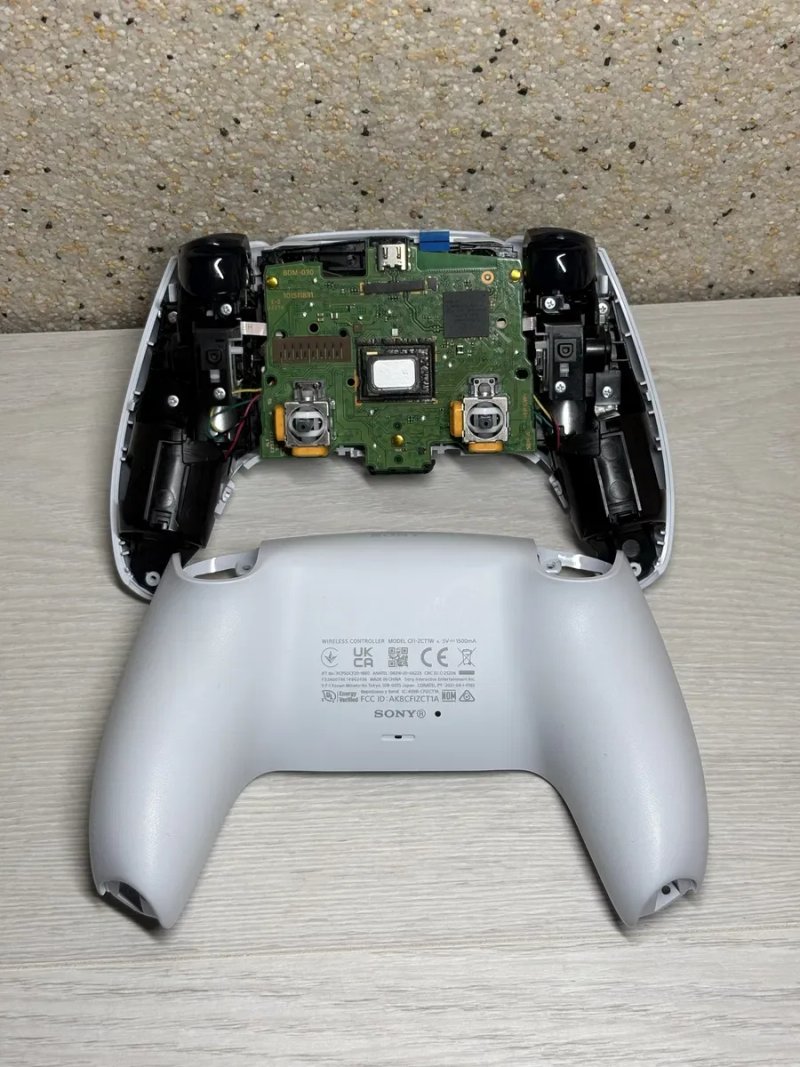 Dualsense на датчиках Холу Ginful для PS5 в білому кольорі — фото 2