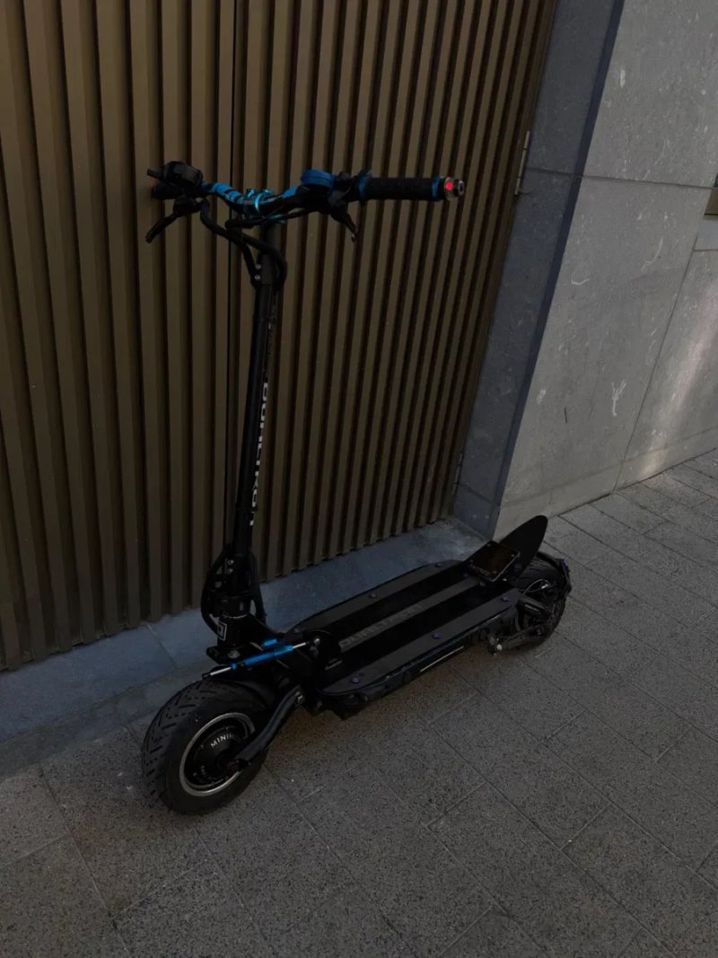 Dualtron Thunder 5400W Carbon — фото 3