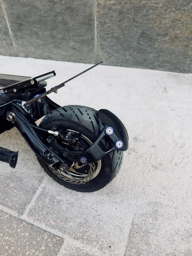 Dualtron Thunder 5400W Carbon — фото 8