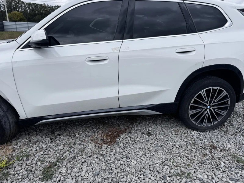 Двері BMW X1 U11 — фото 2