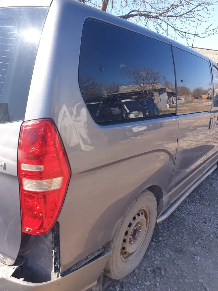 Двери левые  Hyundai H1 Grand Starex — фото 6
