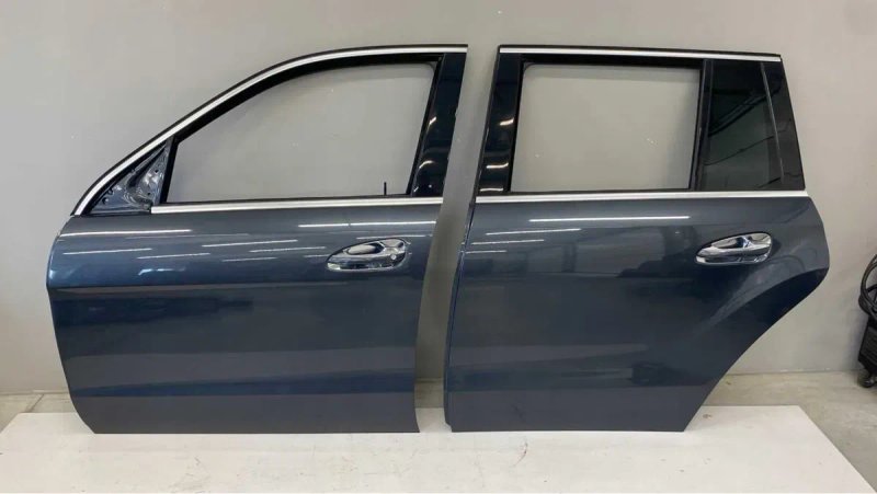 Двері Mercedes GLS X166 W166 передні або задні праві ліві разборка — фото 3