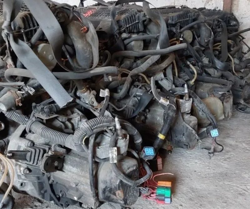 Двигун 1.5 dci K9K Euro 3 Стартер Ззаду Renault Nissan Dacia — фото 3