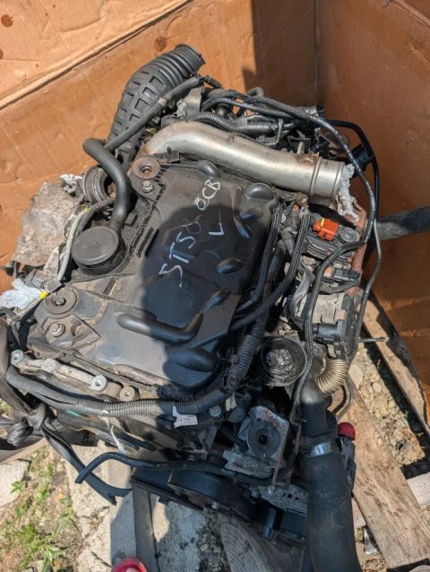 Двигун м9r nissan x-trail renault trafic opel vivaro 2.0 dci