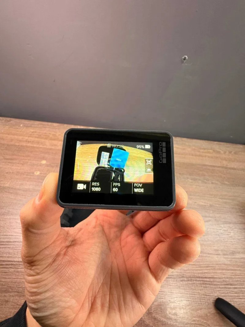Екшн-камера GoPro Hero 5 б/у, з рамкою та кейсом + 64гб флешка — фото 3