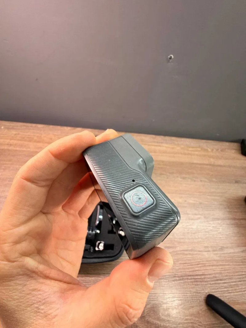 Екшн-камера GoPro Hero 5 б/у, з рамкою та кейсом + 64гб флешка — фото 7