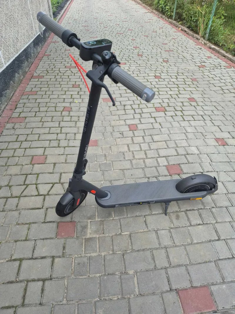 Електросамокат Xiaomi Electric Scooter 4 Pro Plus — фото 2