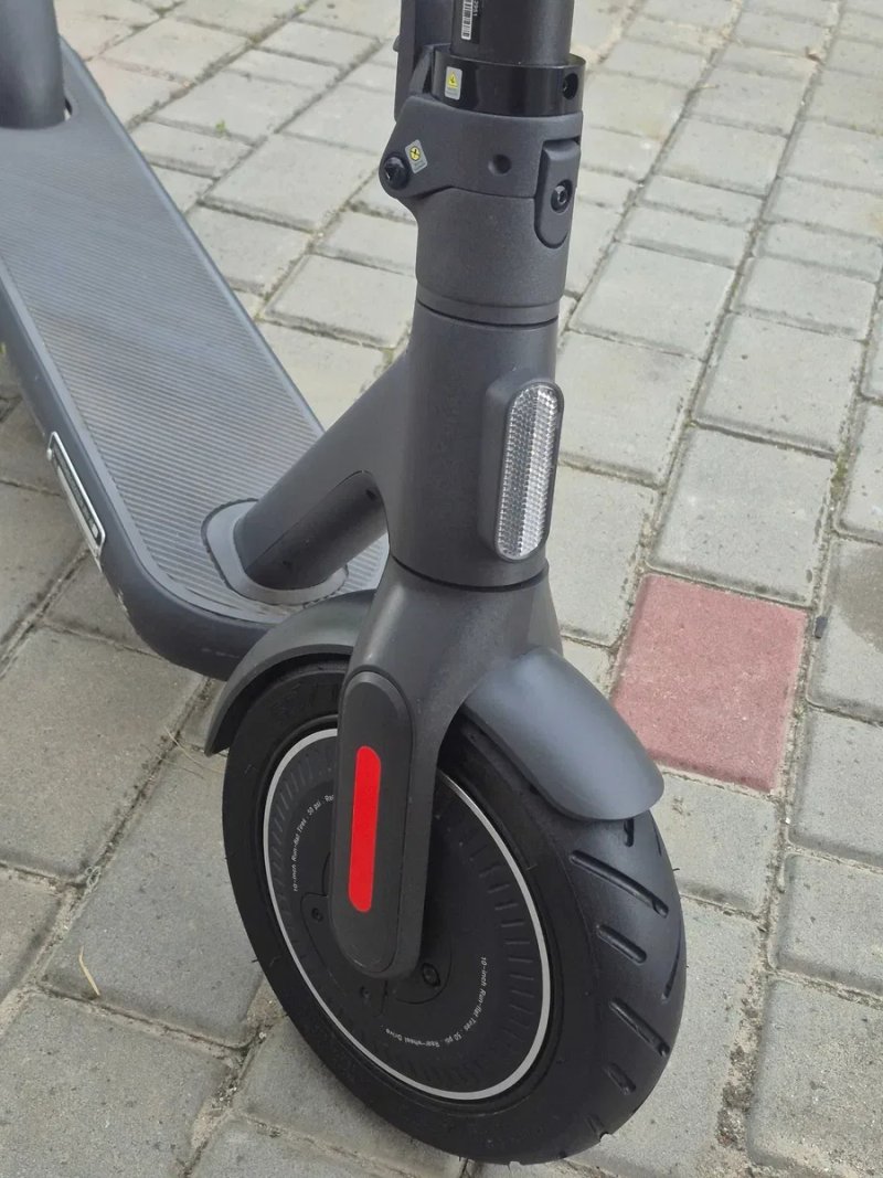 Електросамокат Xiaomi Electric Scooter 4 Pro Plus — фото 8