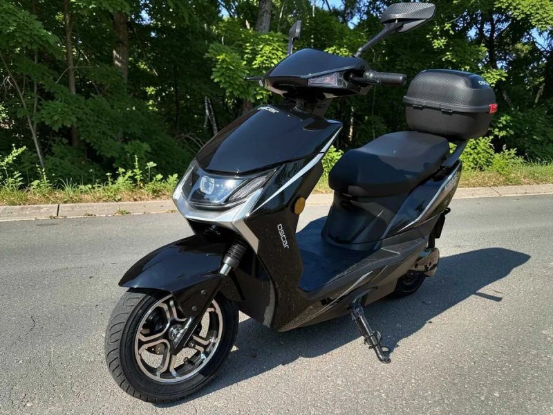 Електроскутер Oscar Mirage GT-15 1500W 72V 25Ah графен чорний двомісний — фото 3
