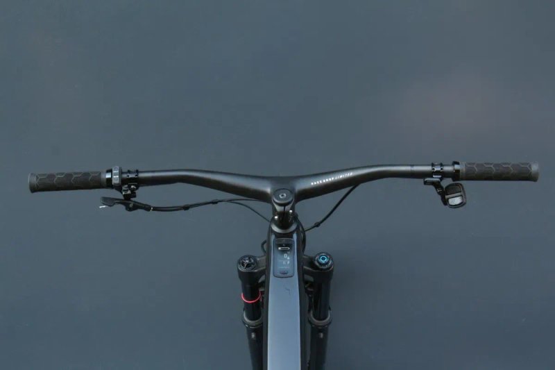 Електровелосипед Trek Fuel EXe 9.8 GX AXS T-Type (тестовий пробіг). Двопідвісний гірський карбоновий carbon найнер — фото 3